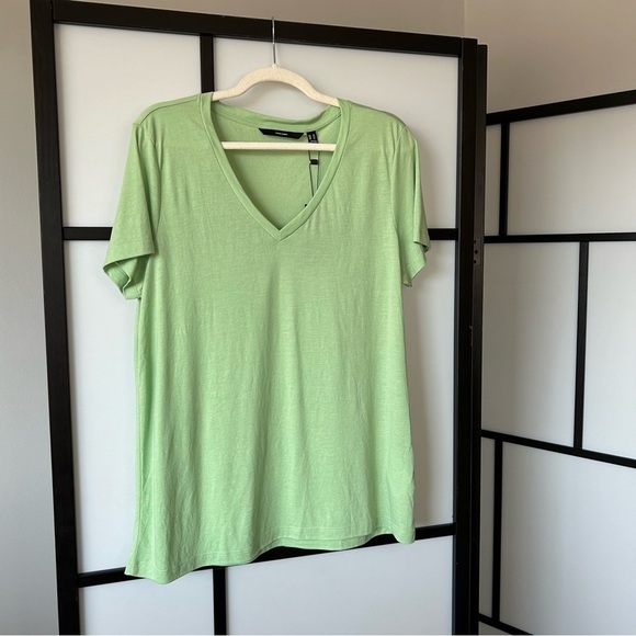 [XL] Vero Moda NWT Women’s Lime Green V-Neck Short Sleeve Tee - Picture 3 of 13
